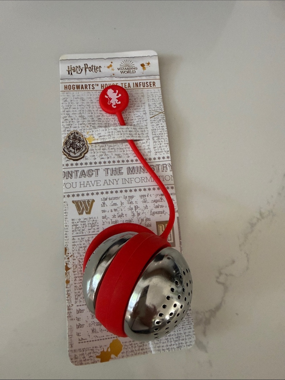 Warner Bros. Gryffindor Red Silicone & Stainless Steel Tea Infuser